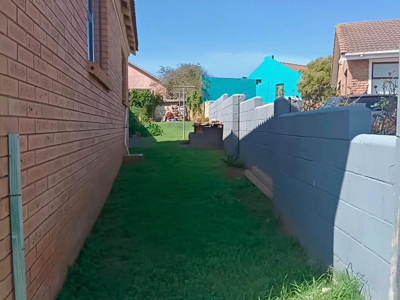 4 Bedroom Property for Sale in Mossel Bay Ext 26 Western Cape